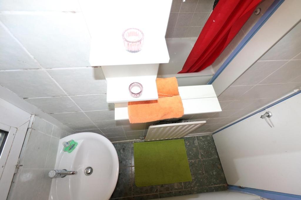 Cosy 3 Bed Apt, Old Truman Brewery! Brick Lane, London, E1 Ngoại thất bức ảnh