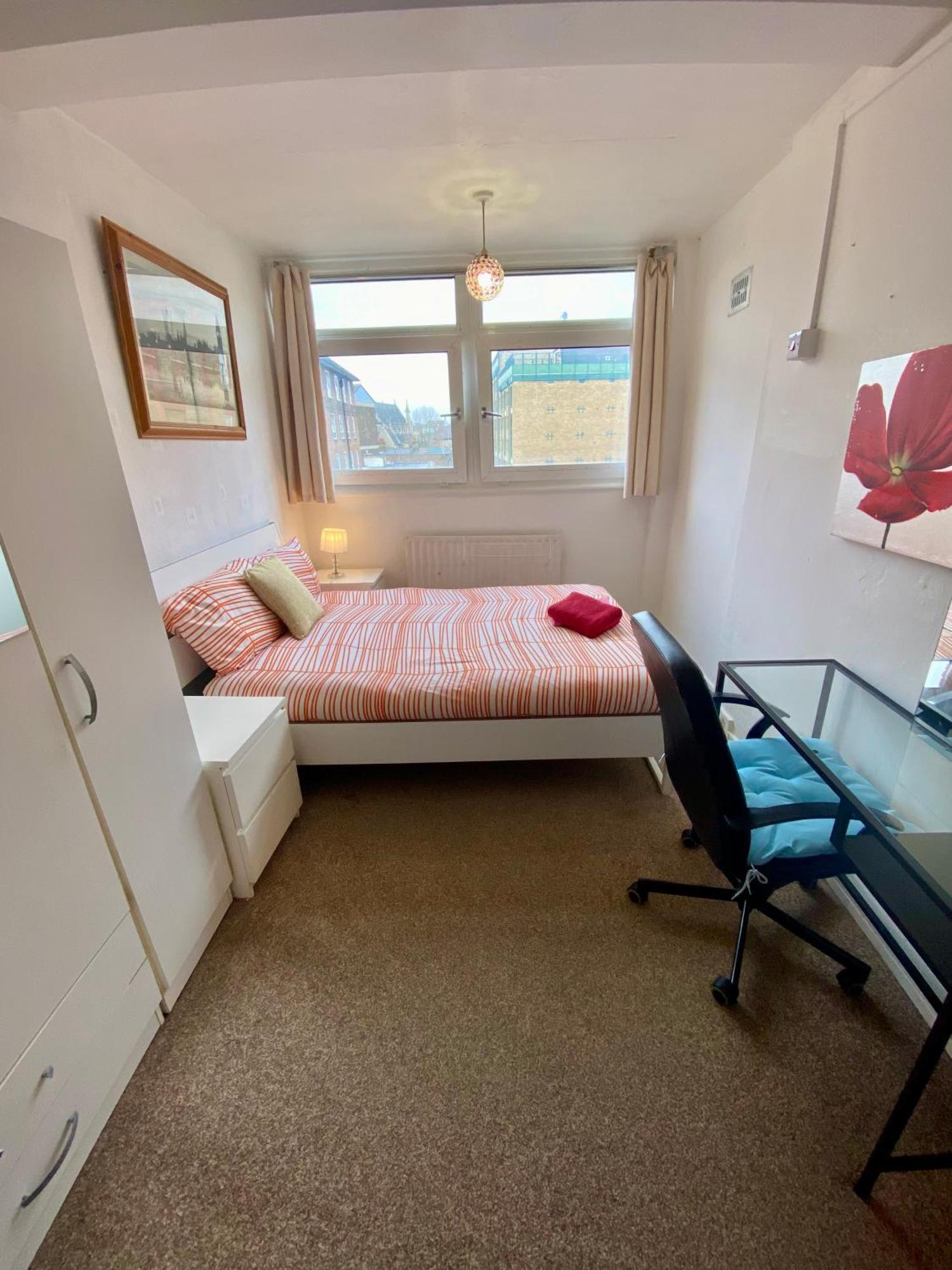 Cosy 3 Bed Apt, Old Truman Brewery! Brick Lane, London, E1 Ngoại thất bức ảnh
