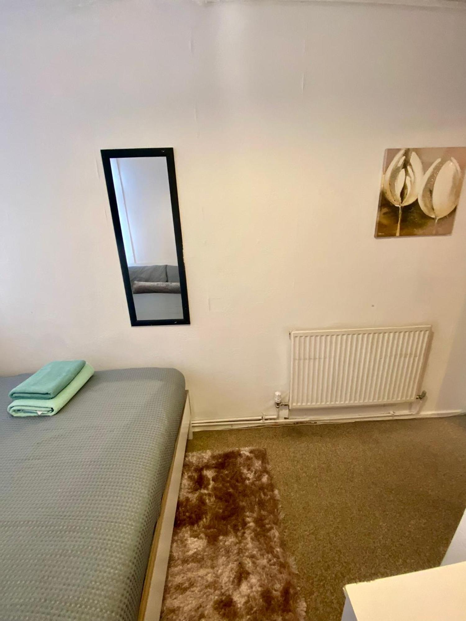 Cosy 3 Bed Apt, Old Truman Brewery! Brick Lane, London, E1 Ngoại thất bức ảnh